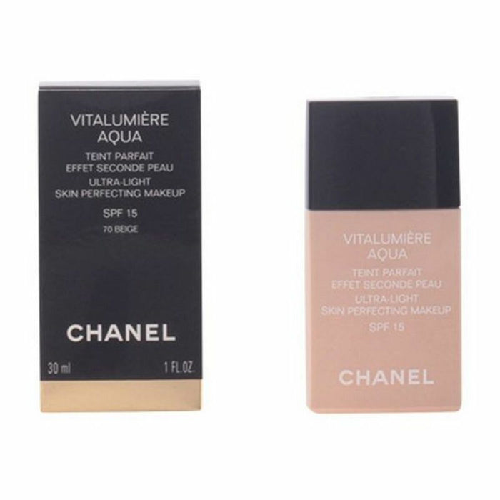 Base per Trucco Fluida Vitalumière Aqua Chanel