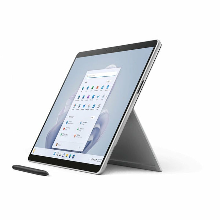 Laptop 2 in 1 Microsoft Surface Pro 9 Qwerty in Spagnolo 13" Intel Core i5-1235U 8 GB RAM 256 GB SSD